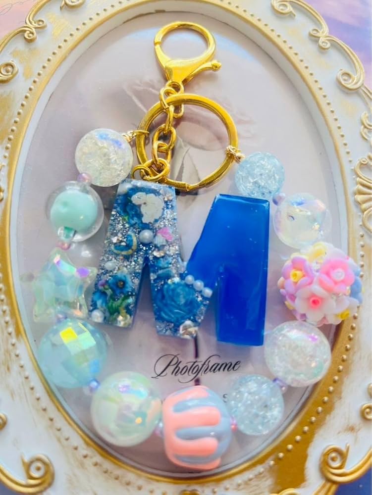 桔梗　イニシャルキーホルダー　16点　ハンドメイド　お花チャーム 桔梗 イニシャルキーホルダー 16点 ハンドメイド お花チャーム